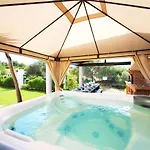 Villa Oliveira - Piscina Aquecivel, Jacuzzi E Bbq, Armação de Pêra