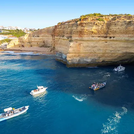 Oliveira By Algarve Vacation Villa