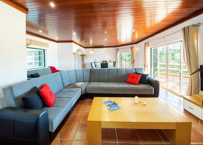 Oliveira By Algarve Vacation *