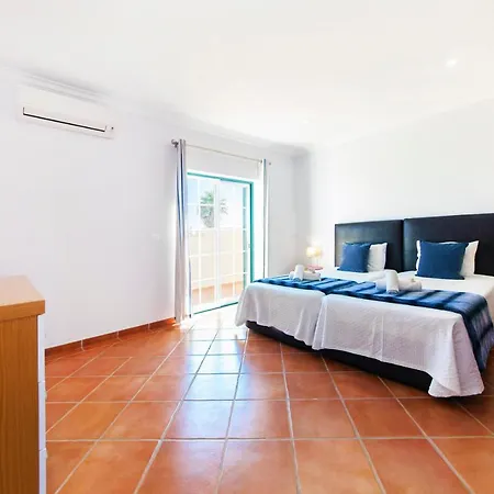 Villa Oliveira By Algarve Vacation Armação de Pêra